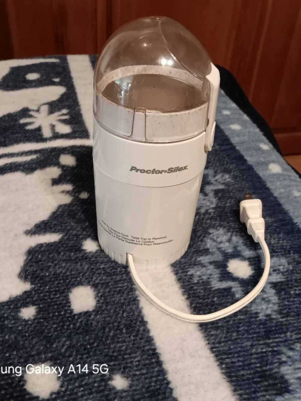 PROCTOR SILEX E160B Coffee Grinder White Electric Blade Grinder Retractabl